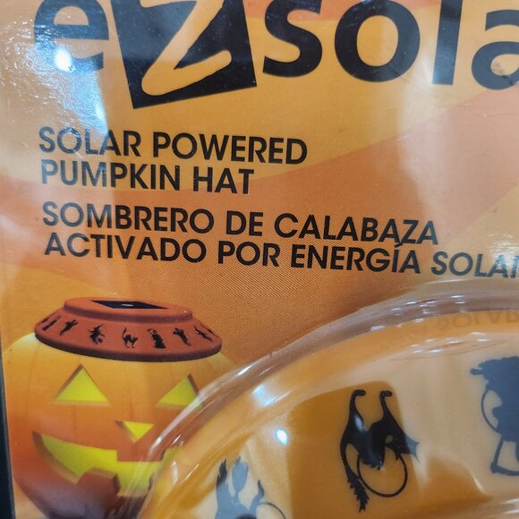 New in Package! EZ Solar Powered Pumpkin Hat/Pumpkin Solar Light - Picture 4 of 7